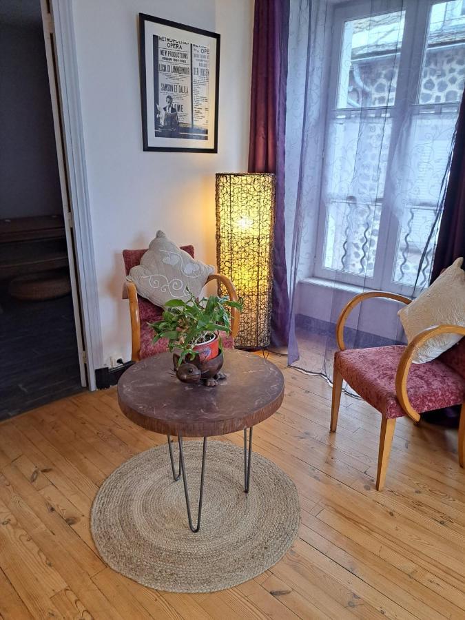 Charmant Appartement Au Coeur Des Volcans D Auvergne Murat  Exterior photo
