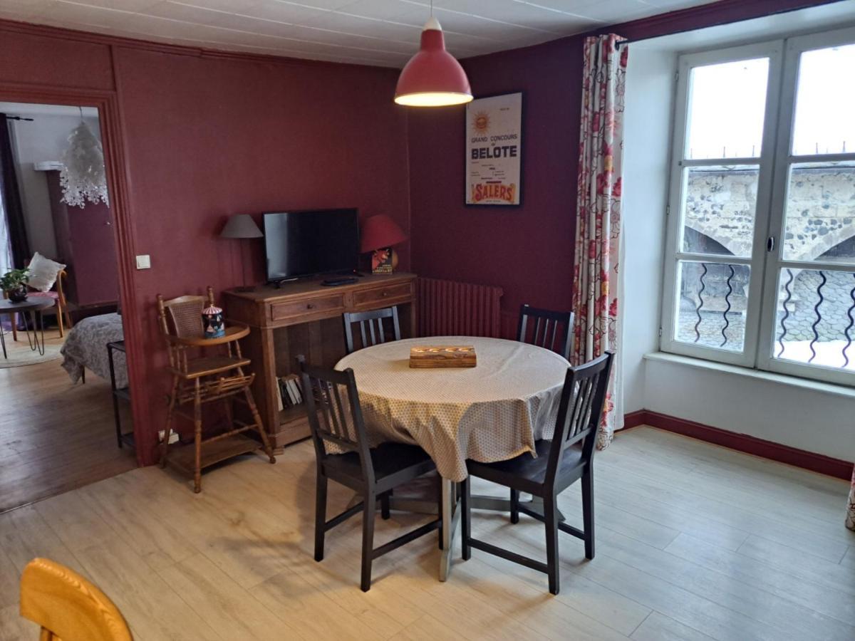 Charmant Appartement Au Coeur Des Volcans D Auvergne Murat  Exterior photo